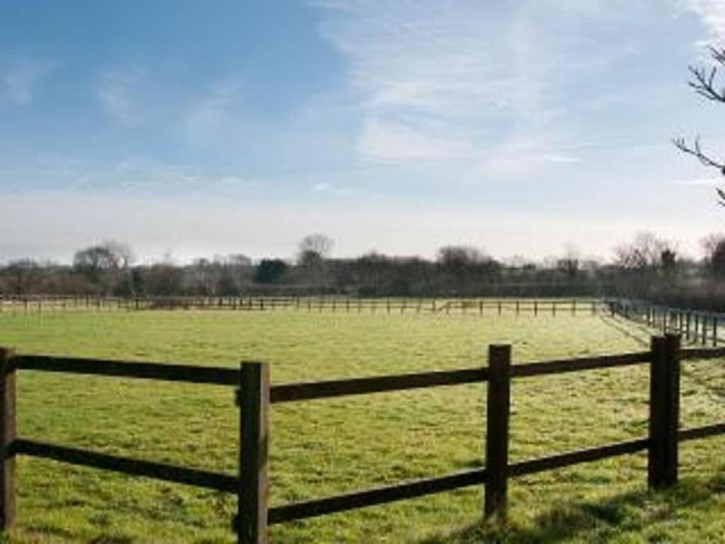 Paddock Barn ~ Short & Long Term Stay, Pets Welcome ~ Woodbridge, Framlingham Ar Cretingham Eksteriør billede