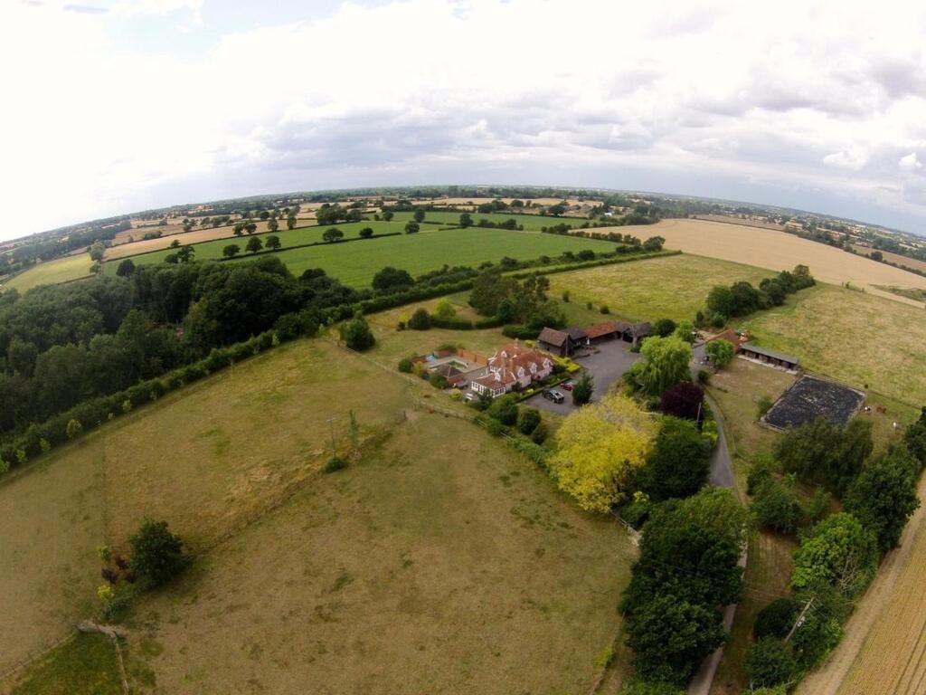 Paddock Barn ~ Short & Long Term Stay, Pets Welcome ~ Woodbridge, Framlingham Ar Cretingham Eksteriør billede