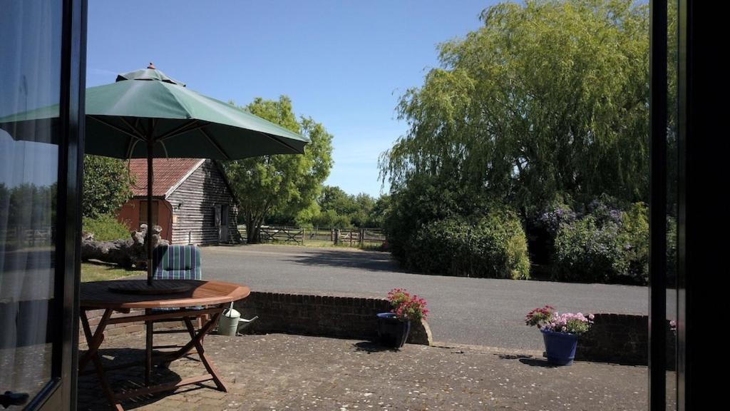 Paddock Barn ~ Short & Long Term Stay, Pets Welcome ~ Woodbridge, Framlingham Ar Cretingham Eksteriør billede